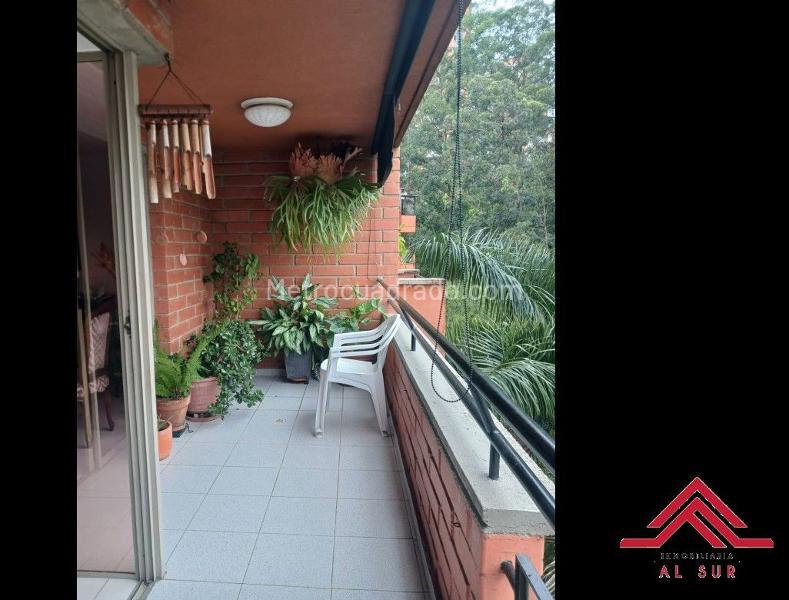 Piso – Medellín, Los Balsos Numero 2, El Poblado - Vista 3