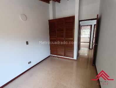 Casa de 4 alcobas en venta en Loma Del Chocho, Envigado, 225 m² · foto 15 de 20