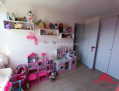 Apartamento de 3 alcobas en venta en Belenloma De Los Bernal, Medellín, 120 m² · foto 10 de 19