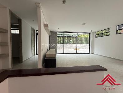 Casa de 4 alcobas en venta en Altos Del Poblado, Medellín, 940 m² · foto 3 de 20