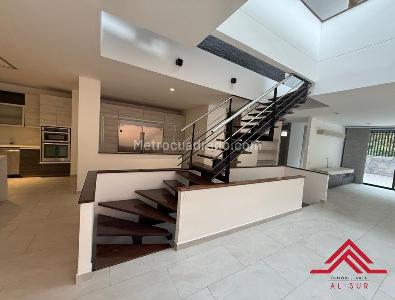 Casa de 4 alcobas en venta en Altos Del Poblado, Medellín, 940 m² · foto 6 de 20