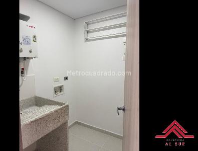 Apartamento de 2 alcobas en venta en Las Antillas, Envigado, 67 m² · foto 15 de 16