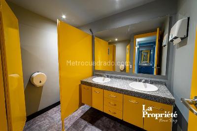 Casa de 5 alcobas en venta en Los Rosales, Bogotá, 617 m² · foto 14 de 20
