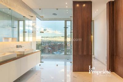 Apartamento de 3 alcobas en venta en Los Rosales, Bogotá, 274 m² · foto 17 de 20