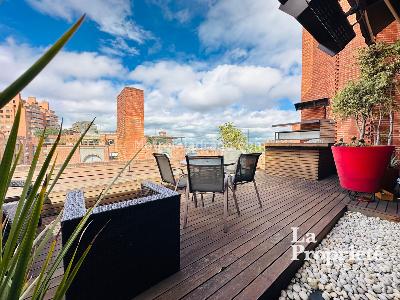 Apartamento de 3 alcobas en venta en Los Rosales, Bogotá, 290 m² · foto 2 de 20