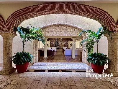 Apartamento de 3 alcobas en venta en San Diego, Cartagena, 385 m² · foto 2 de 20