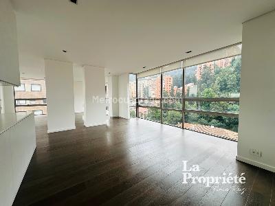 Apartamento de 3 alcobas en venta en La Cabrera, Bogotá, 248 m² · foto 2 de 20
