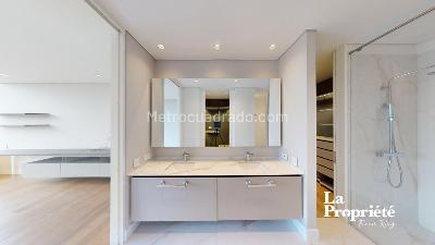 Apartamento de 3 alcobas en venta en Chico, Bogotá, 223 m² · foto 18 de 20