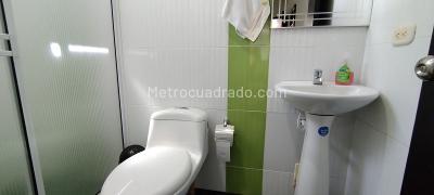 Apartamento de 3 alcobas en venta en Galicia, Santa Marta, 128 m² · foto 14 de 20