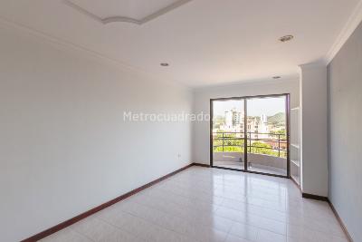 Apartamento en venta en Rodadero Sur, Santa Marta · foto 3 de 20