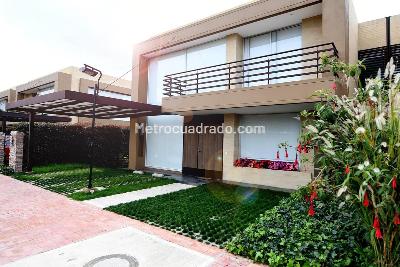 Casa de 3 alcobas en venta en Cajicá, 200 m² · foto 8 de 13