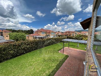 Casa de 3 alcobas en venta en Cajicá, 330 m² · foto 12 de 12