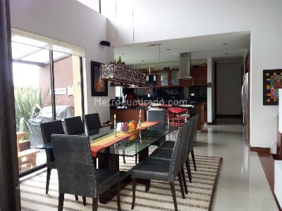 Casa de 4 alcobas en venta en Chía, 447 m² · foto 12 de 16