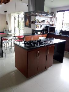 Casa de 4 alcobas en venta en Chía, 447 m² · foto 11 de 16