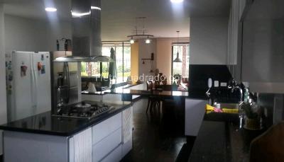 Casa de 4 alcobas en venta en Cajicá, 347 m² · foto 11 de 18