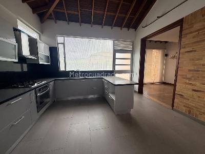Casa de 4 alcobas en venta en Cajicá, 300 m² · foto 11 de 20