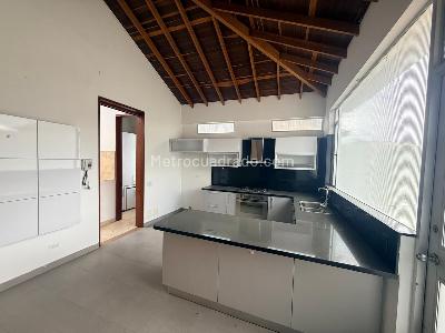 Casa de 4 alcobas en venta en Cajicá, 300 m² · foto 12 de 20