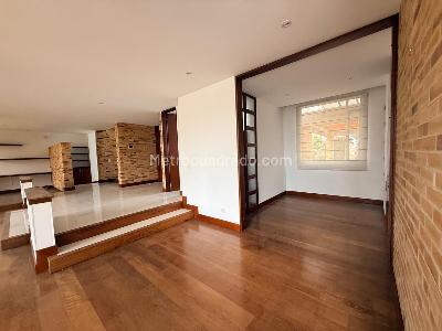 Casa de 4 alcobas en venta en Cajicá, 300 m² · foto 6 de 20