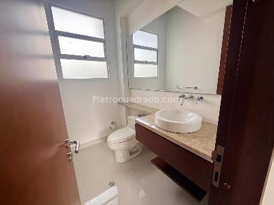Casa de 4 alcobas en venta en Cajicá, 300 m² · foto 7 de 20