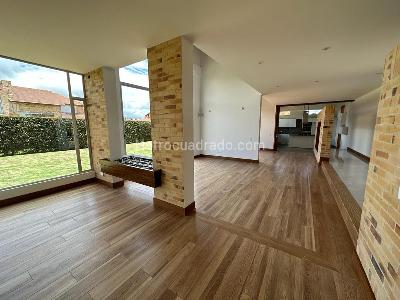 Casa en venta en Milla De Oro, Cajicá · foto 3 de 20