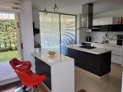 Casa de 3 alcobas en venta en Cajica, Cajicá, 150 m² · foto 4 de 11