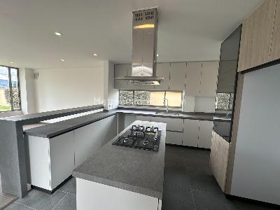 Casa de 3 alcobas en venta en Cajicá, 210 m² · foto 4 de 20