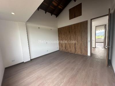 Casa de 3 alcobas en venta en Cajicá, 210 m² · foto 15 de 20
