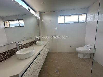 Casa de 3 alcobas en venta en Cajicá, 210 m² · foto 17 de 20
