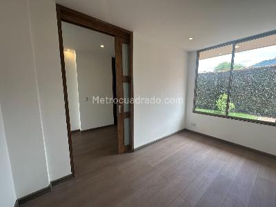 Casa de 3 alcobas en venta en Cajicá, 210 m² · foto 9 de 20