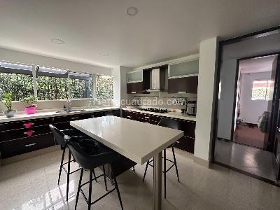 Casa de 3 alcobas en arriendo en Cajicá, 340 m² · foto 9 de 19