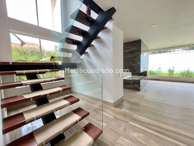 Casa de 4 alcobas en arriendo en Cajicá, 300 m² · foto 13 de 20