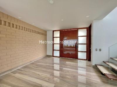 Casa de 4 alcobas en arriendo en Cajicá, 300 m² · foto 7 de 20