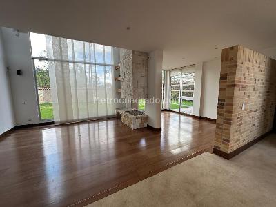 Casa de 5 alcobas en venta en Cajicá, 420 m² · foto 11 de 20