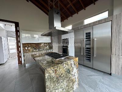 Casa de 5 alcobas en venta en Cajicá, 420 m² · foto 7 de 20