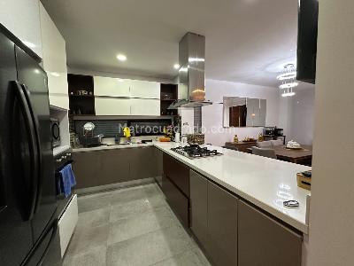 Casa de 3 alcobas en venta en Cajicá, 167 m² · foto 3 de 16