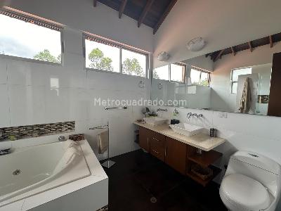 Casa de 5 alcobas en venta en Cajicá, 320 m² · foto 12 de 20