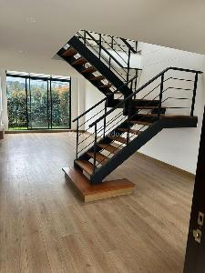 Casa de 4 alcobas en venta en Cajicá, 170 m² · foto 1 de 16