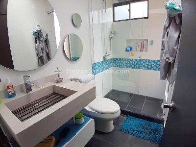 Casa de 4 alcobas en venta en Cajicá, 340 m² · foto 10 de 17