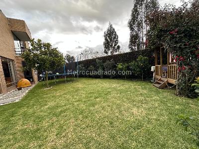 Casa de 4 alcobas en venta en Cajicá, 160 m² · foto 18 de 20