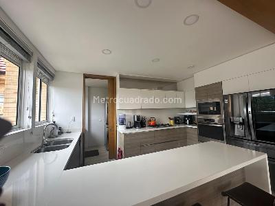 Apartamento de 4 alcobas en venta en Cajicá, 271 m² · foto 8 de 17