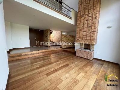Casa en arriendo en Cajicá · foto 3 de 18