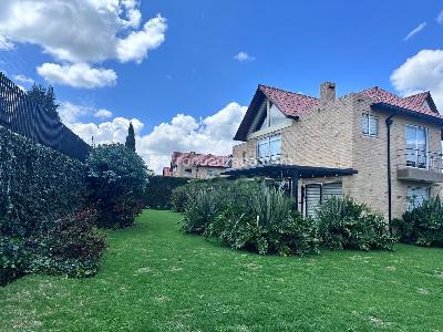 Casa de 4 alcobas en venta en Cajicá, 400 m² · foto 11 de 12