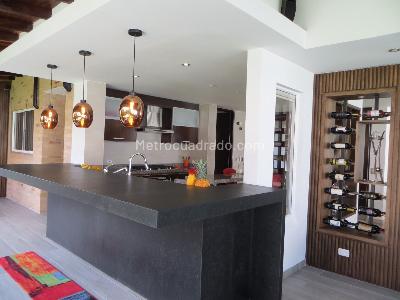 Casa de 4 alcobas en arriendo en Cajicá, 400 m² · foto 7 de 13