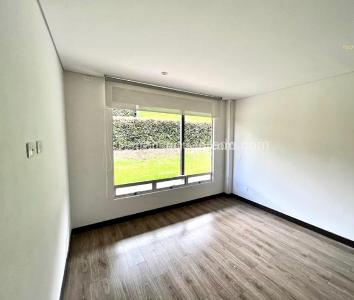 Casa de 4 alcobas en venta en Cajicá, 204 m² · foto 14 de 16