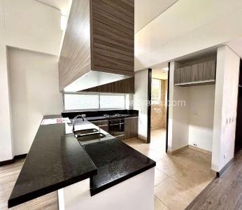 Casa de 4 alcobas en venta en Cajicá, 204 m² · foto 4 de 16