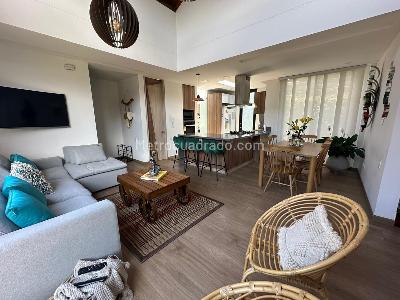 Casa de 3 alcobas en venta en Cajicá, 128 m² · foto 1 de 20