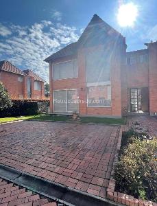 Casa de 3 alcobas en venta en Ub Quintas Del Bosque, Chía, 150 m² · foto 5 de 17