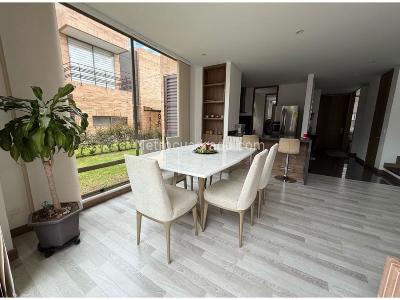 Casa de 3 alcobas en venta en Cajica, Cajicá, 160 m² · foto 2 de 13