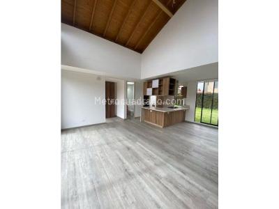 Casa de 3 alcobas en venta en Cajica, Cajicá, 400 m² · foto 1 de 20