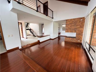 Casa en venta en Cajica, Cajicá · foto 2 de 20